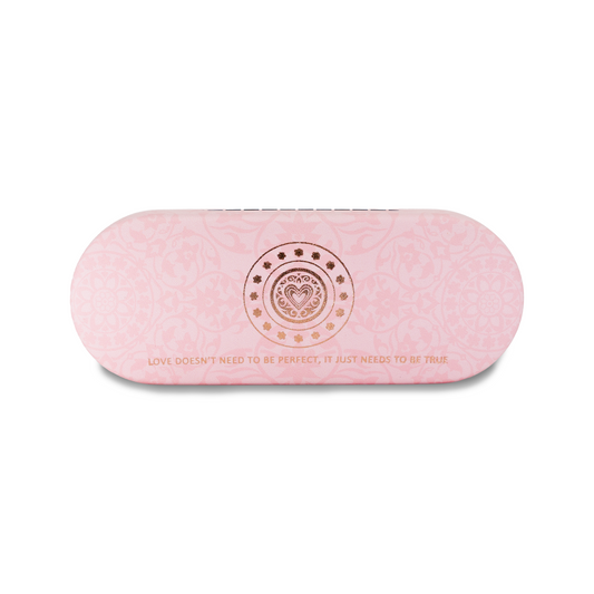 Love | Glasses Case
